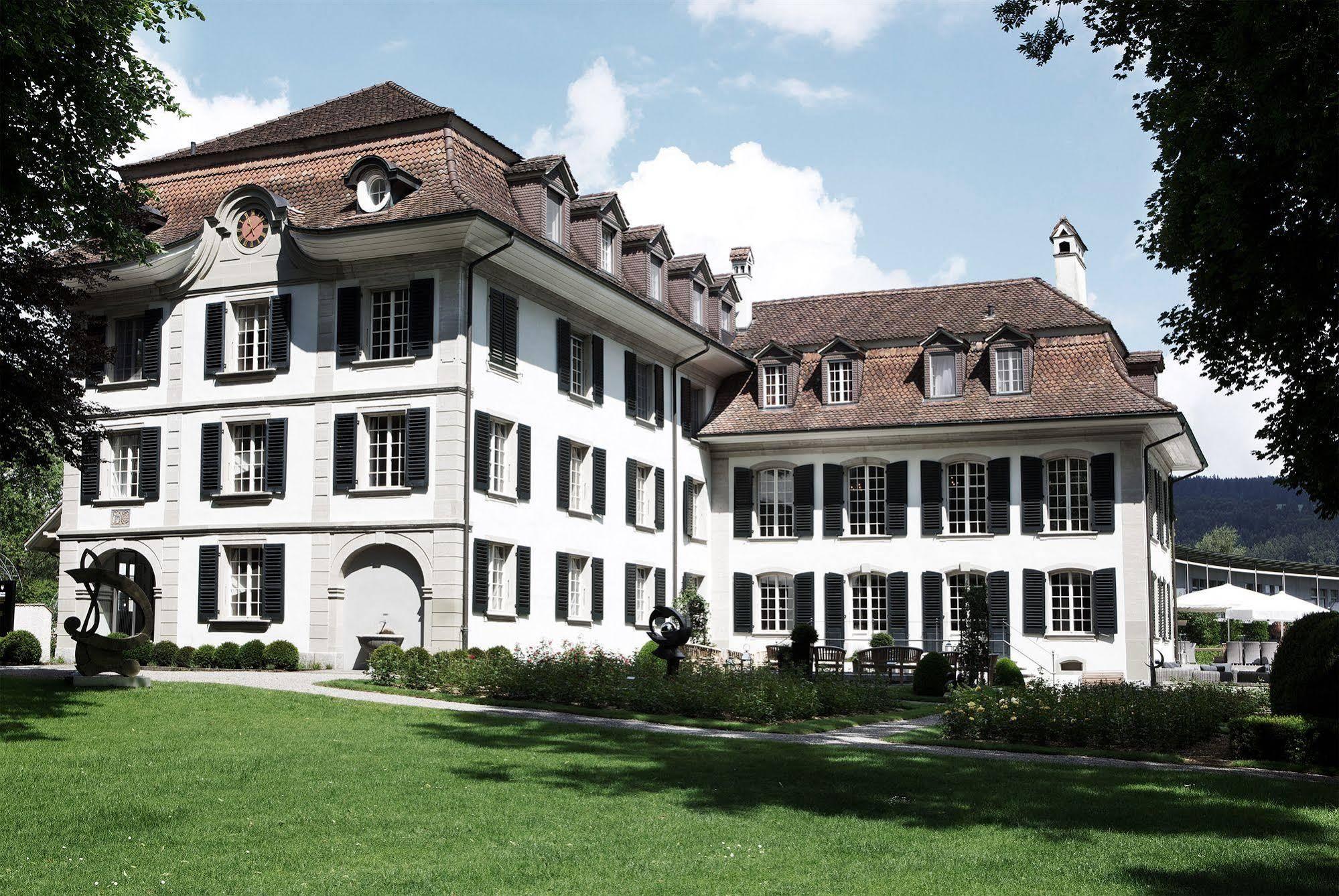 Hotel Schloss Huenigen Конольфинген Экстерьер фото
